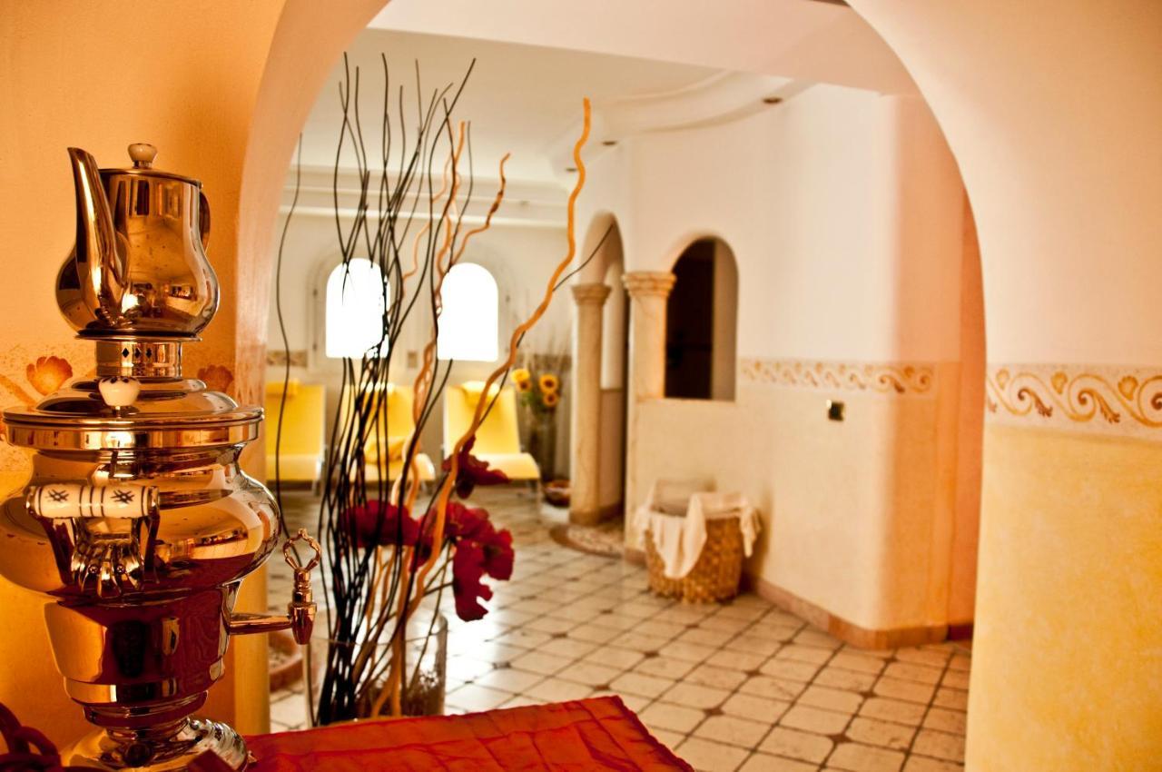Hotel Corona Пінцоло Екстер'єр фото